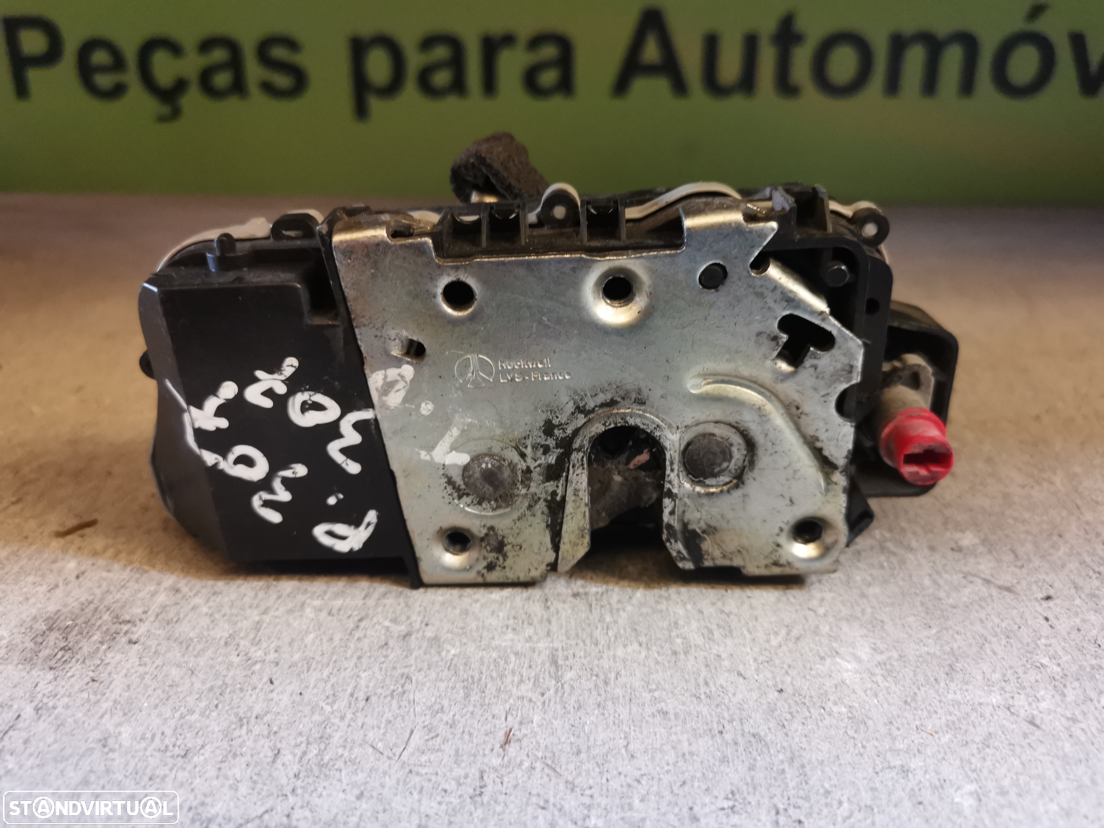 PEUGEOT 307 FECHADURA PORTA TRÁS DIREITA - F150 - 3