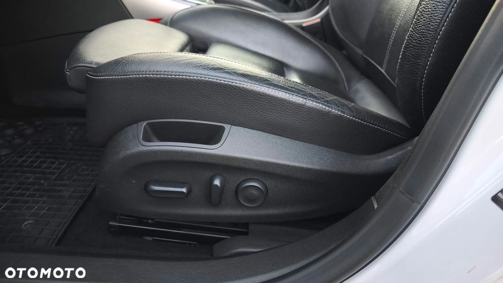 Opel Astra 1.4 T Cosmo S&S - 8