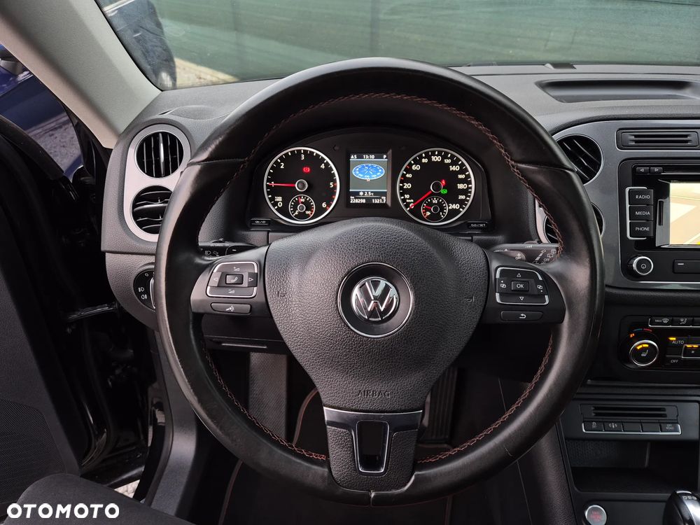 Volkswagen Tiguan 2.0 TDI DPF 4Motion DSG Exclusive - 37