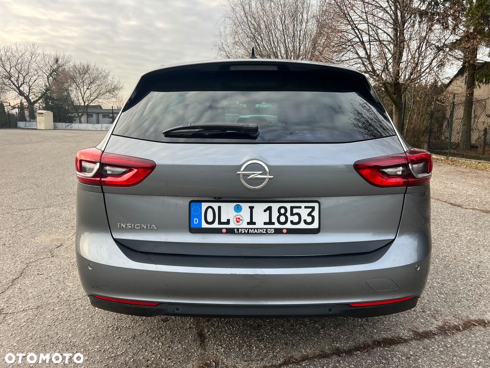 Opel Insignia - 30