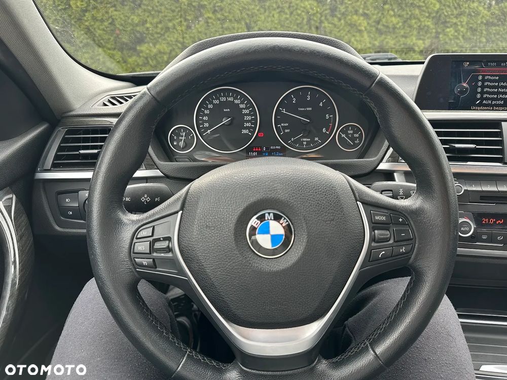 BMW Seria 3 320d Efficient Dynamic Edition Blue Performance Luxury Line - 17