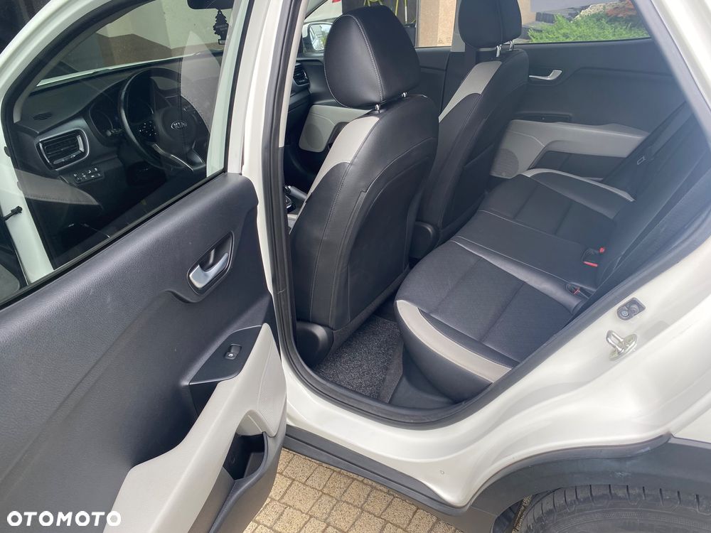 Kia Stonic 1.0 T-GDI XL - 16