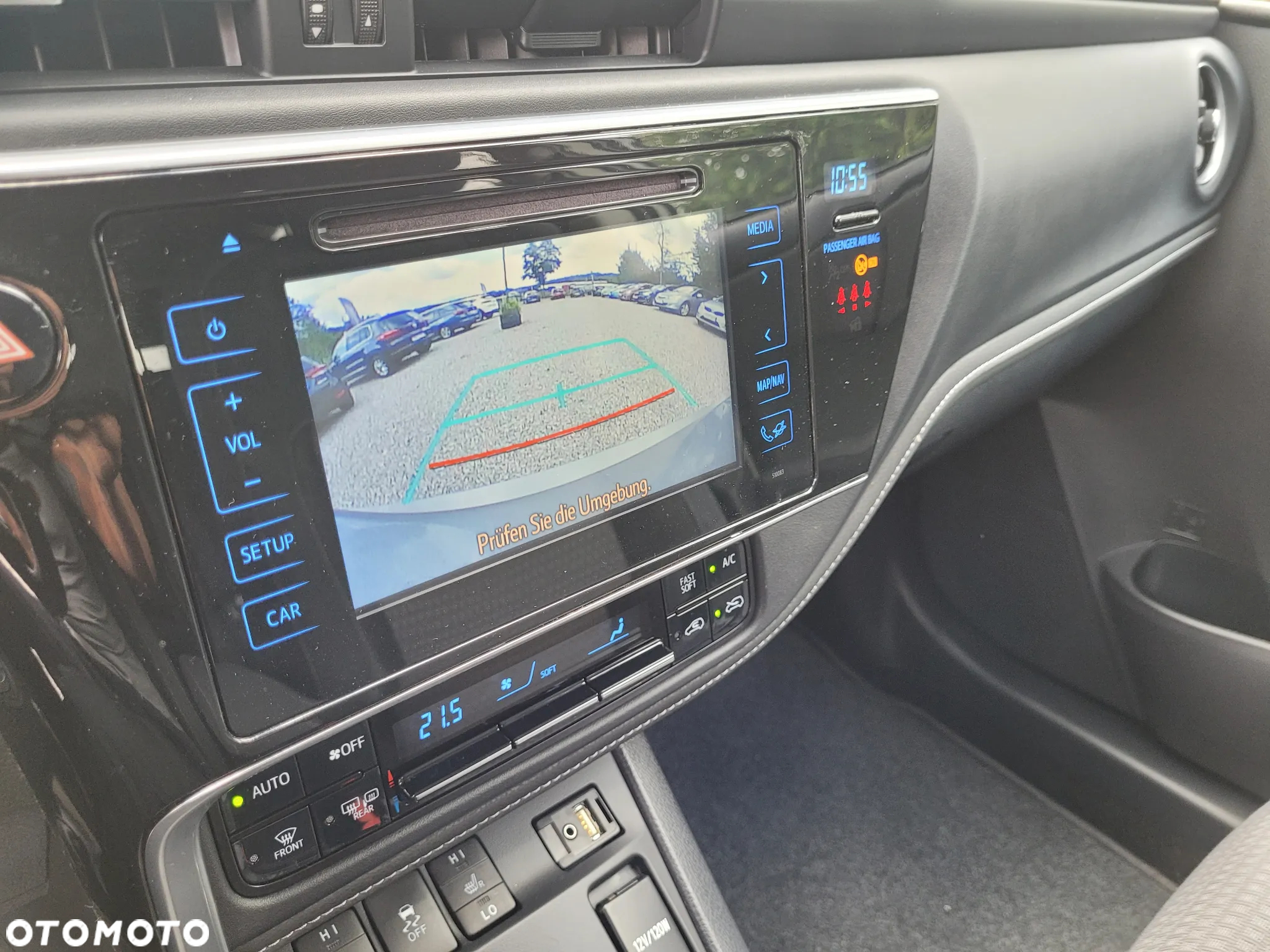 Toyota Auris - 24