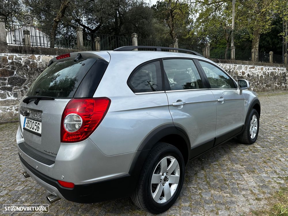 Chevrolet Captiva 2.0 VCDi Seven 7L - 16