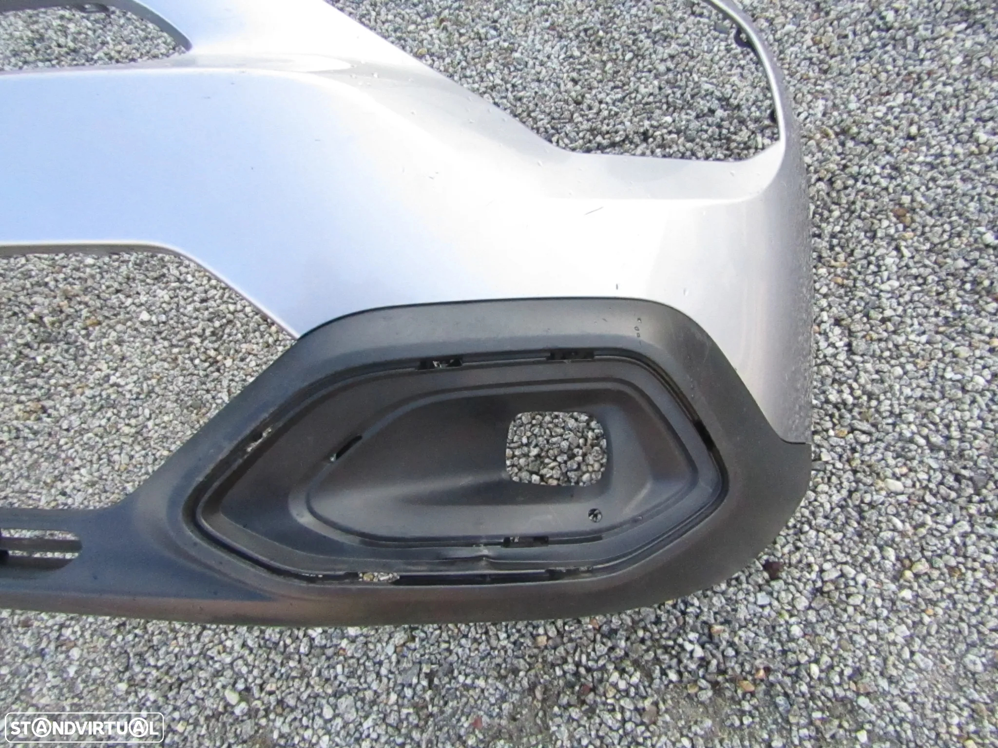 Para-choques frente Citroen C4 ano 2022 original (ver detalhes) - 8