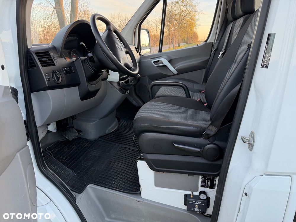 Mercedes-Benz sprinter - 15