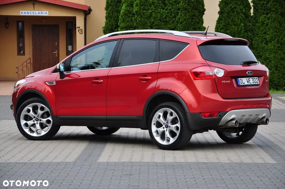 Ford Kuga 2.5 4x4 Titanium - 23