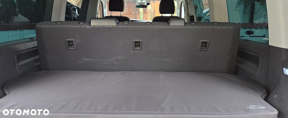 Volkswagen Multivan 2.0 TDI L1 Trendline 4Motion DSG - 8