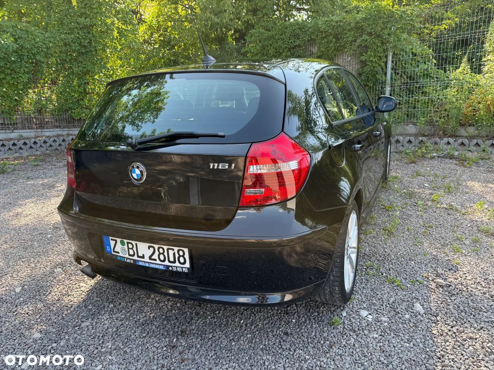 BMW Seria 1 116i Edition Sport - 16