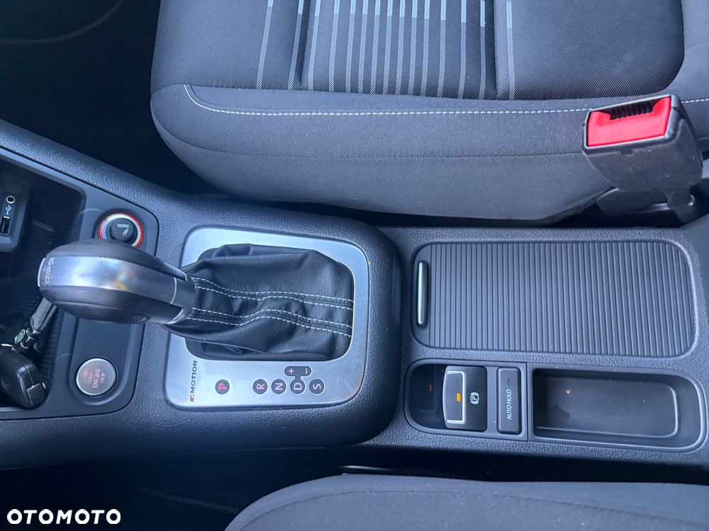 Volkswagen Tiguan - 26