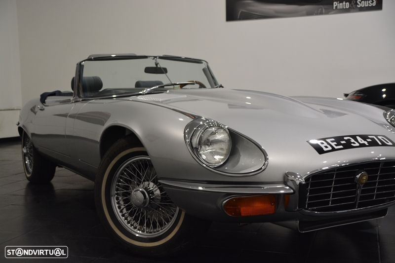 Jaguar E-Type - 19