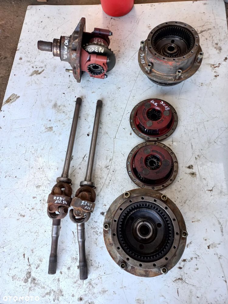 Części Renault 106.54,110.54,120.54,133.54,145.54,155.54 Półoś,krzyżak Z32,Z29,układ planetarny,kosz,zwolnica,pokrywa,bieżnia,obudowa 7700609283,Opryskiwacz Matrot satelita 18z,koło zębate  układu planetarnego 52z ATAK kołoataku wałek ataku 9x34  obudowa mostu reference,zwrotnica,łoże,podpora mostu,kołyska - 1