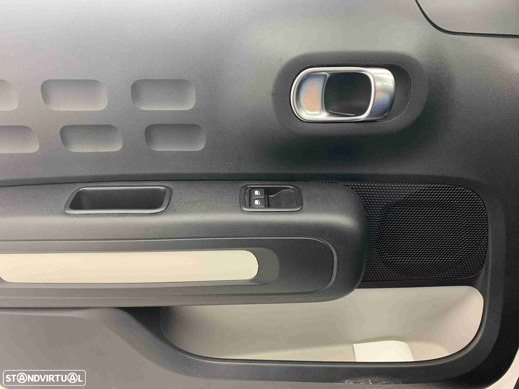 Citroën C3 1.2 PureTech Plus - 13