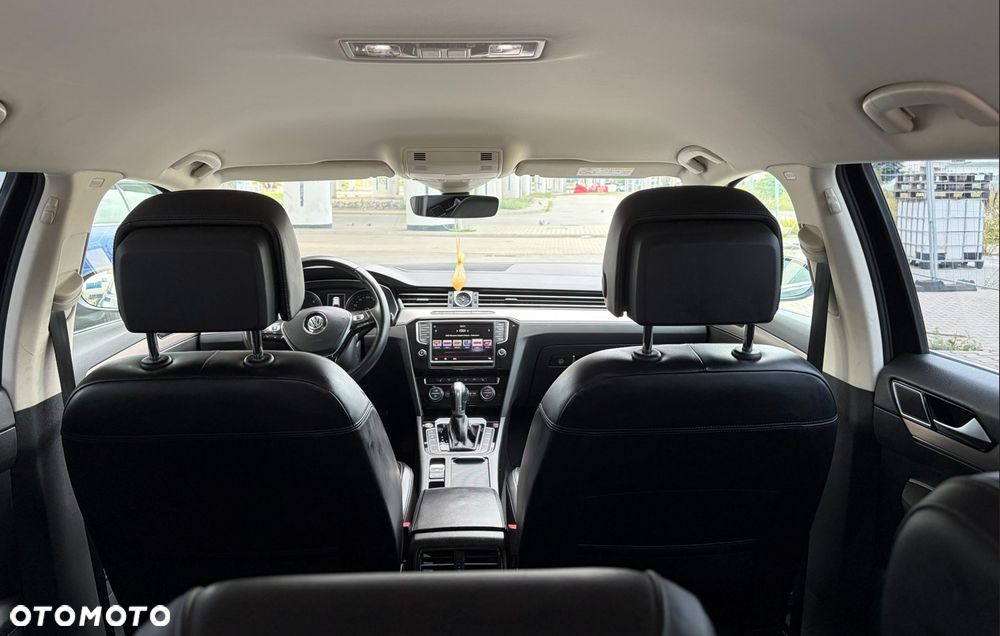 Volkswagen Passat 2.0 TDI BMT Highline DSG - 19