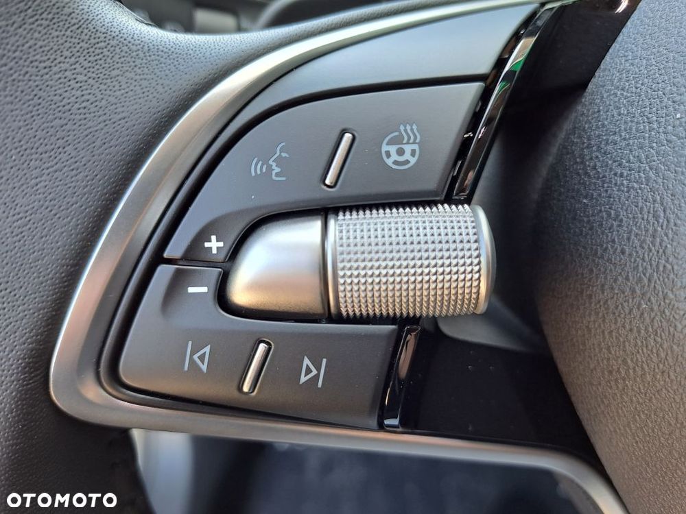 Skoda Superb 2.0 TDI SCR 4x4 L&K DSG - 14
