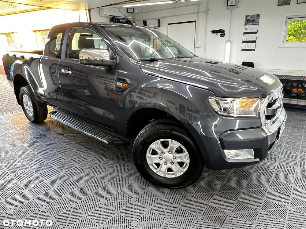 Ford Ranger XLT - 34