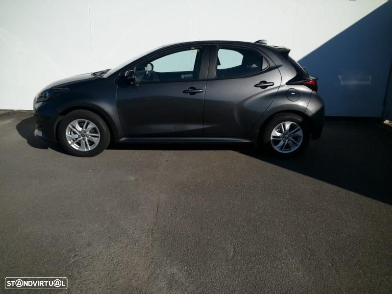 Toyota Yaris - 8