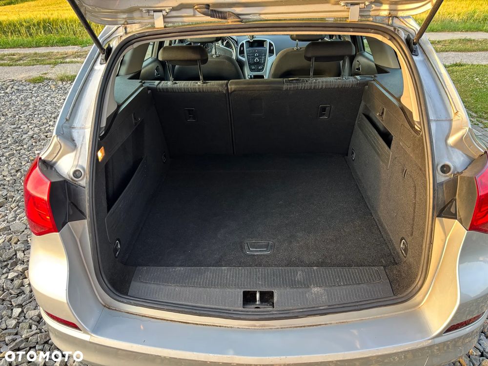 Opel Astra - 20