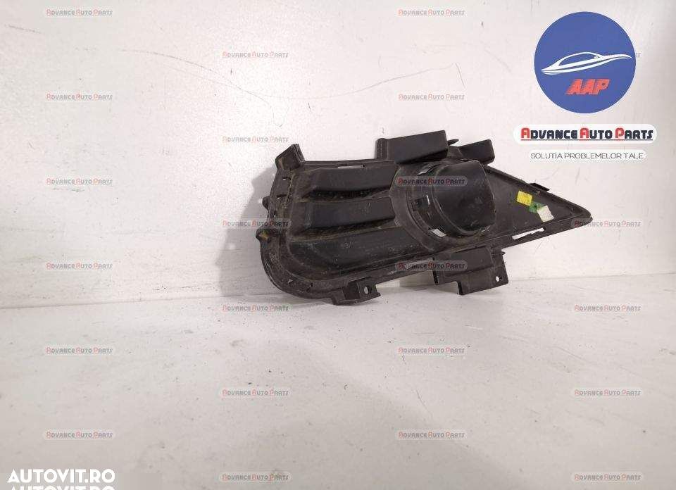 Grila proiector dreapta  cod DS7319952L - originala Ford  Mondeo  MK5 - 7