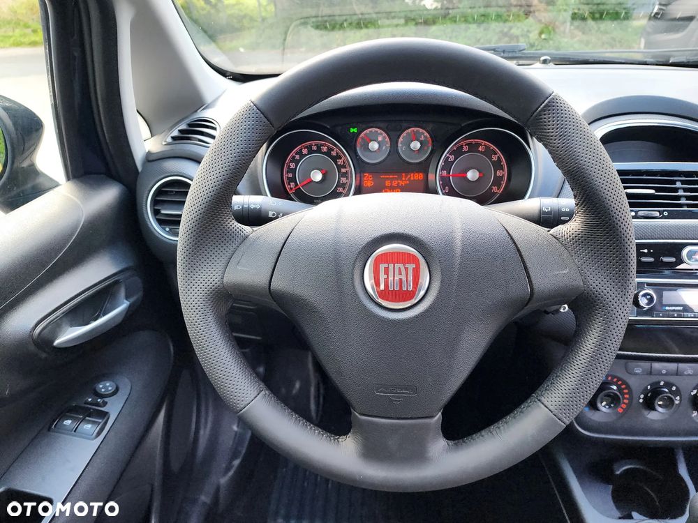 Fiat Punto 2012 - 17