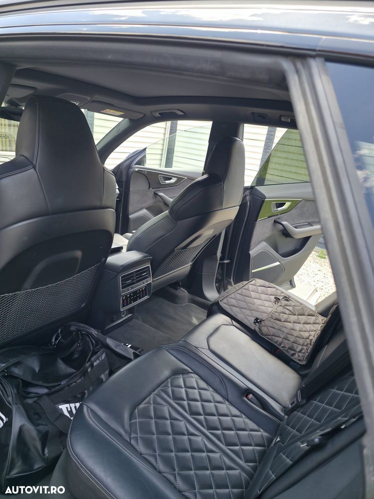 Audi Q8 - 15