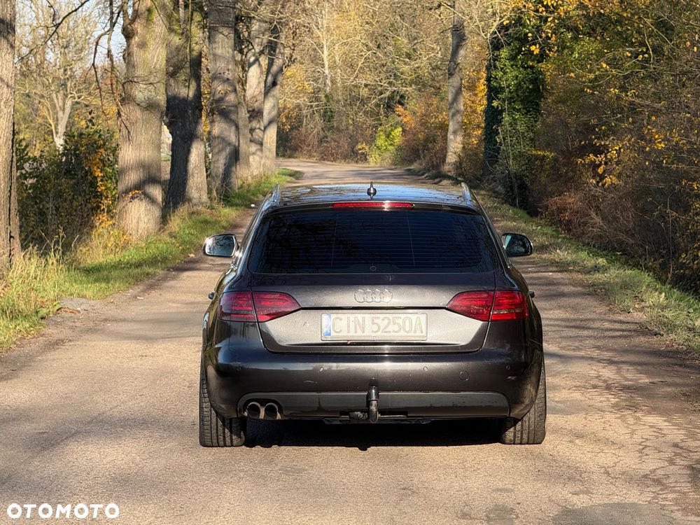 Audi A4 Avant - 2