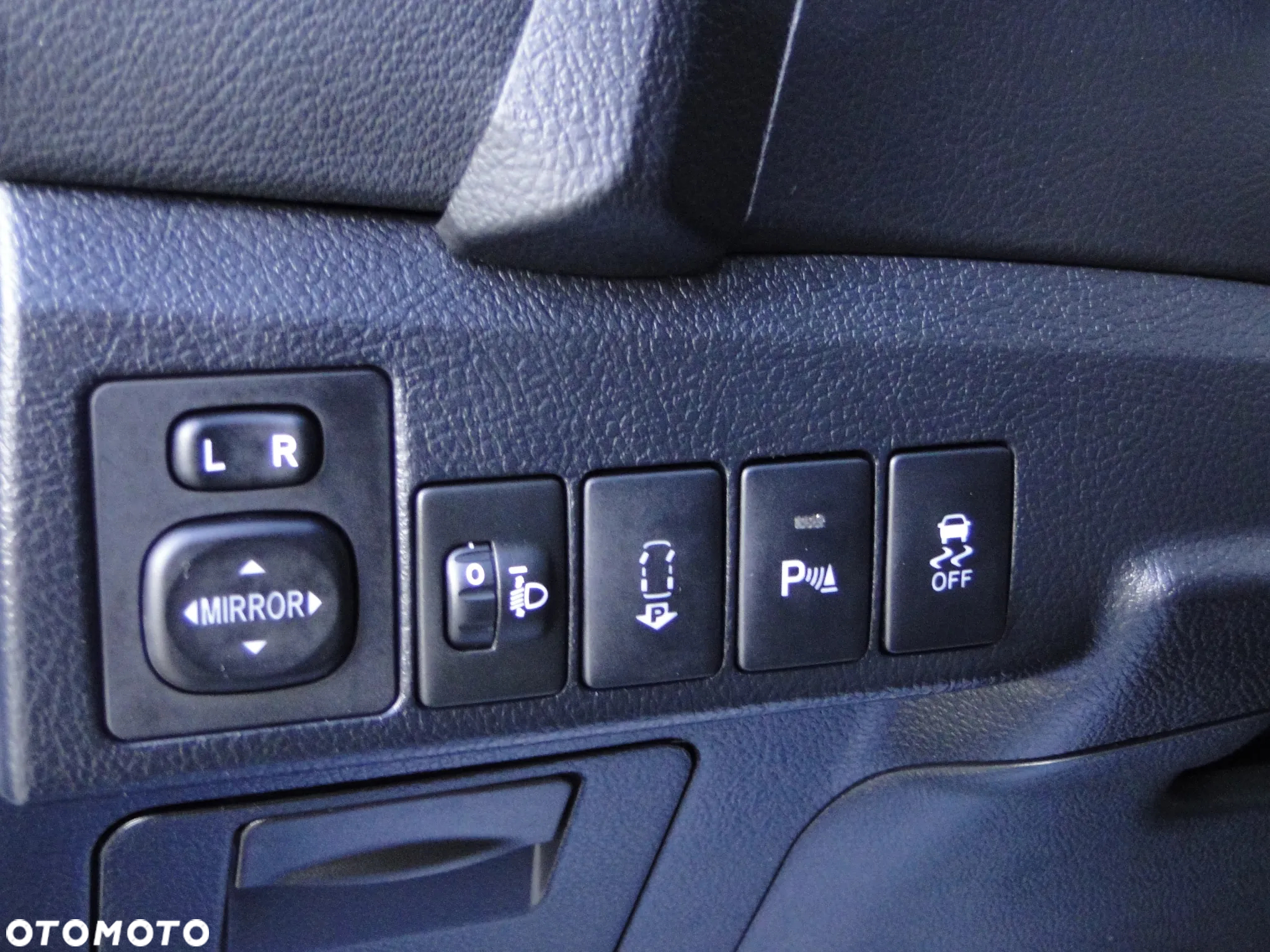 Toyota Auris - 17
