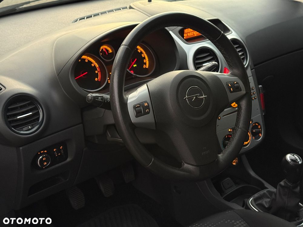 Opel Corsa 1.4 16V Edition - 13