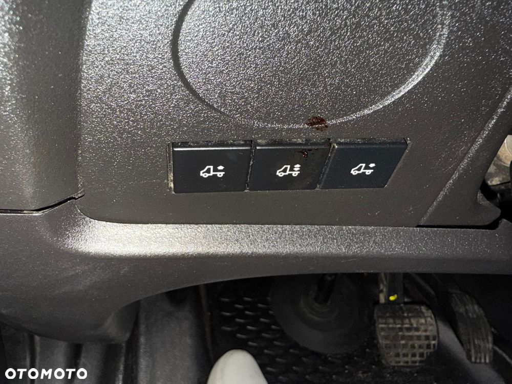 Iveco Daily 35S180,3.0 180KM, L3H2, HiMatic, Zadbany - 21