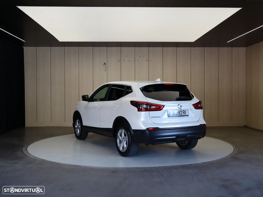 Nissan Qashqai 1.5 dCi N-Connecta - 4