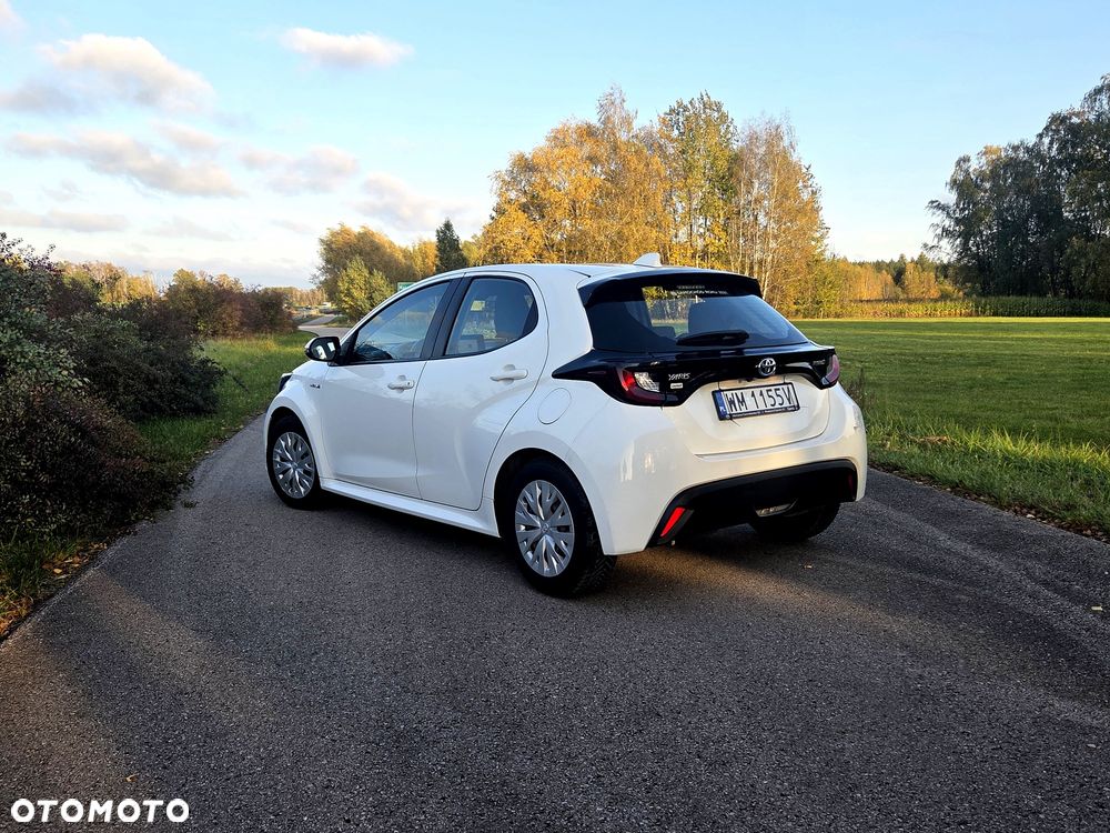 Toyota Yaris - 4