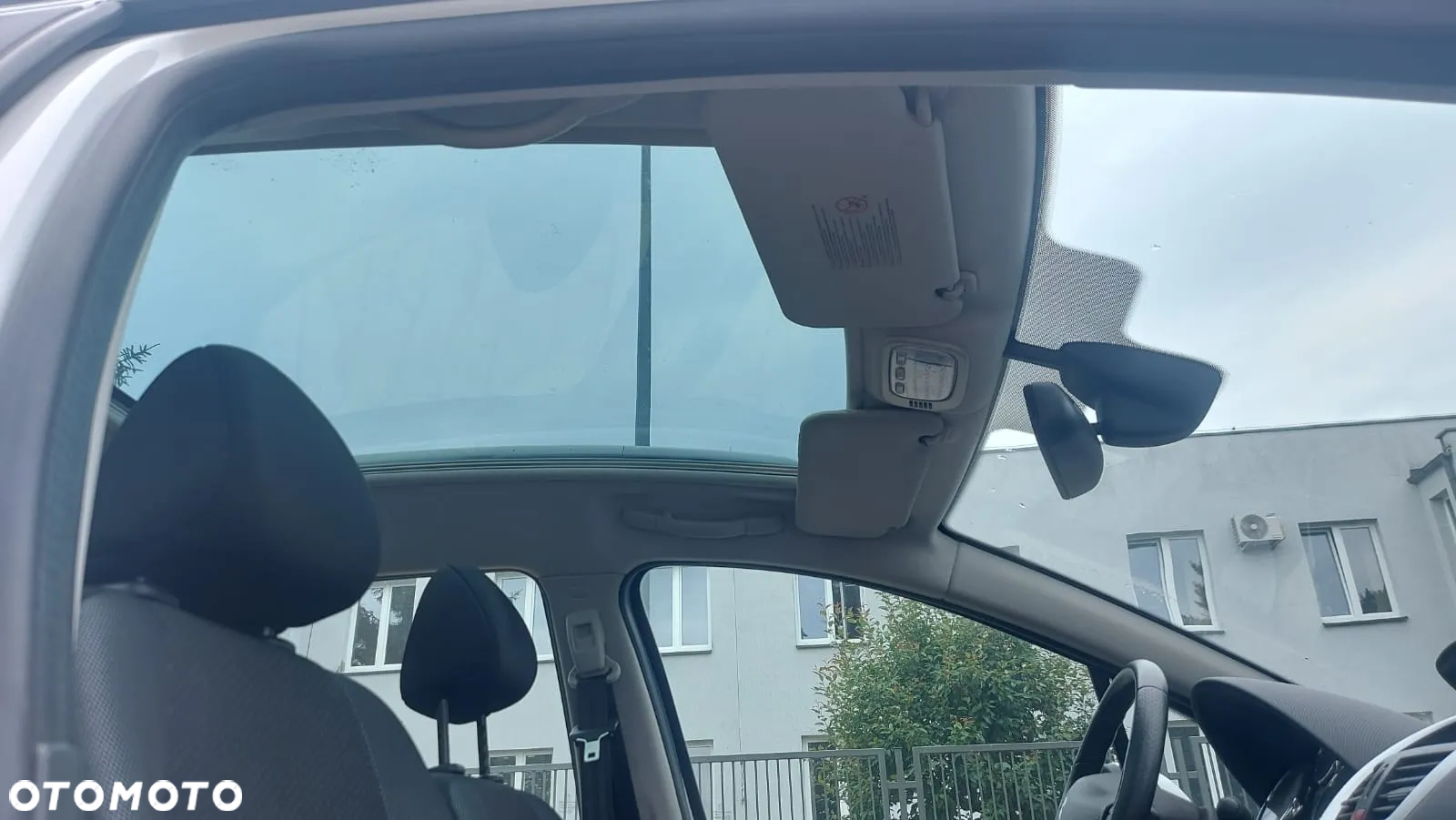 Peugeot 207 1.6 VTi Premium - 12