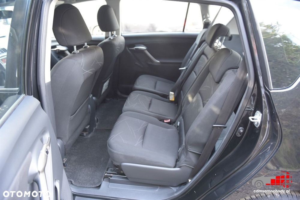 Toyota Verso 1.6 5-Sitzer Comfort - 14