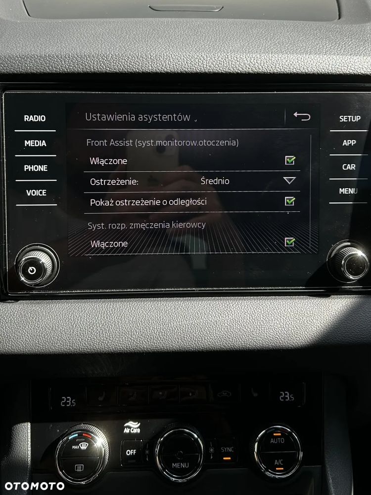 Skoda Karoq 1.0 TSI 4x2 Ambition - 27