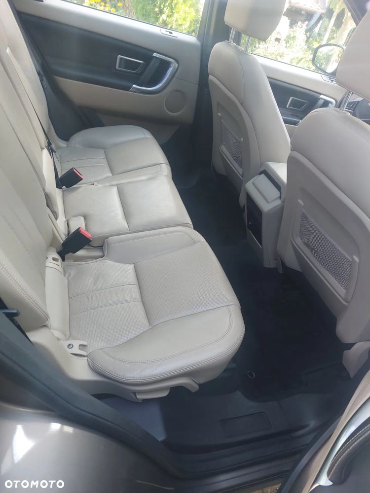 Land Rover Discovery Sport TD4 HSE Luxury - 16