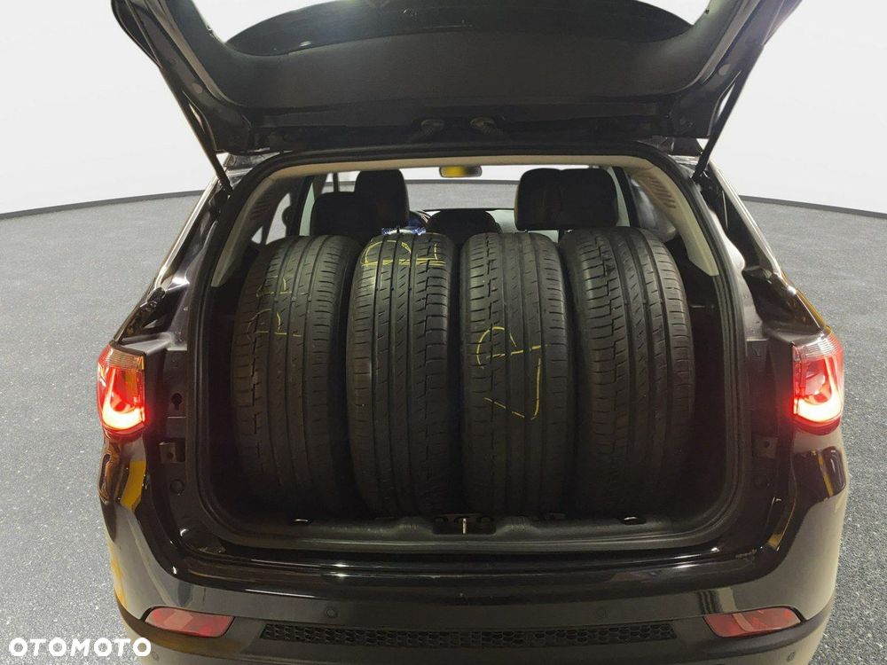 Jeep Compass - 19