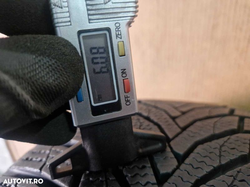 2 Nexen R17 235/55 Anvelope de iarnă DOT3319 - 7