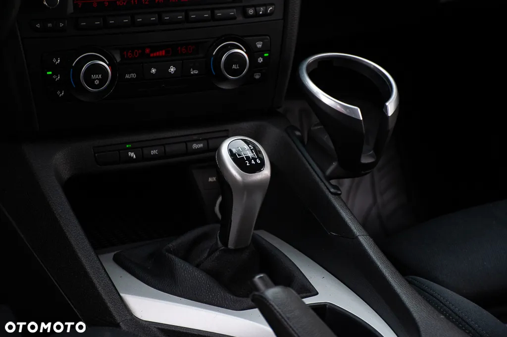 BMW X1 sDrive20d - 36