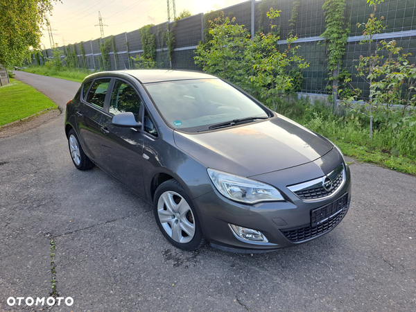 Opel Astra 1.4 Turbo Active