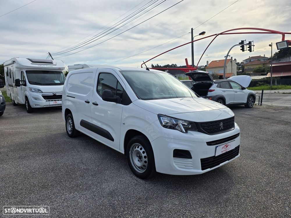 Peugeot Partner 1.5 BlueHDi Asphalt Longa - 4