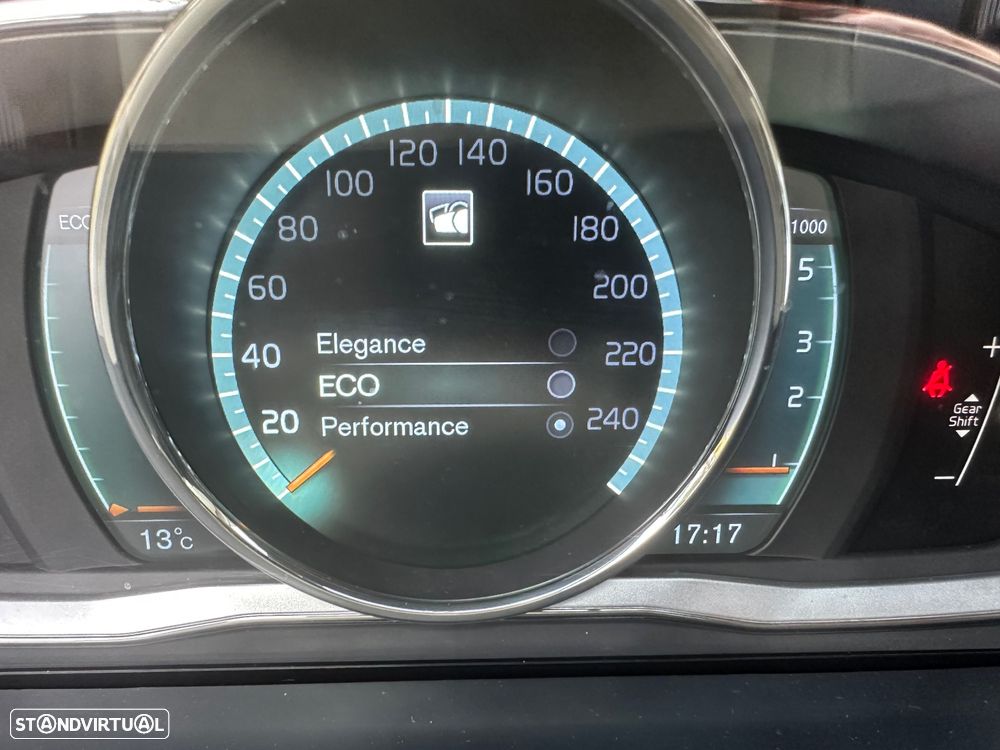 Volvo S60 2.0 D3 Summum - 43