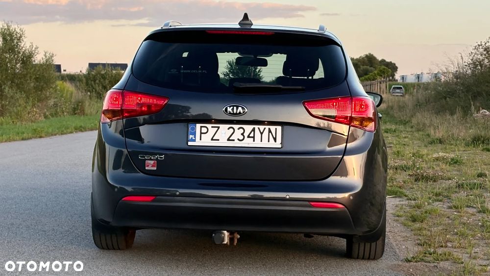 Kia Ceed 1.6 GDI L - 22