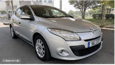 Renault Mégane 1.5 dCi Confort - 3