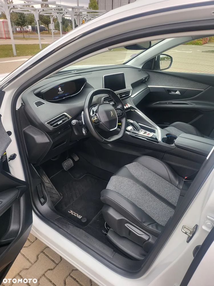 Peugeot 3008 PureTech 130 Stop & Start GPF EAT8 Allure - 5