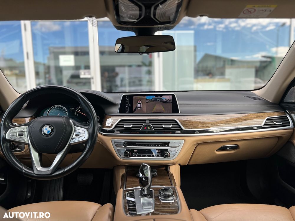 BMW Seria 7 730d xDrive - 11
