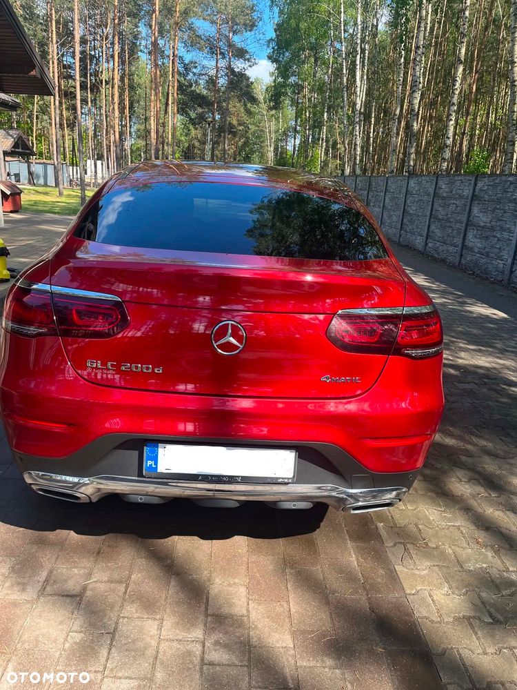 Mercedes-Benz GLC 200 d 4-Matic Business Edition - 4