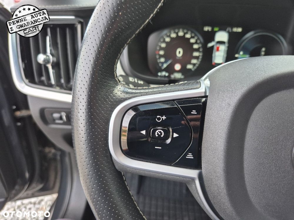 Volvo V90 T8 Twin Engine AWD Geartronic R Design - 38