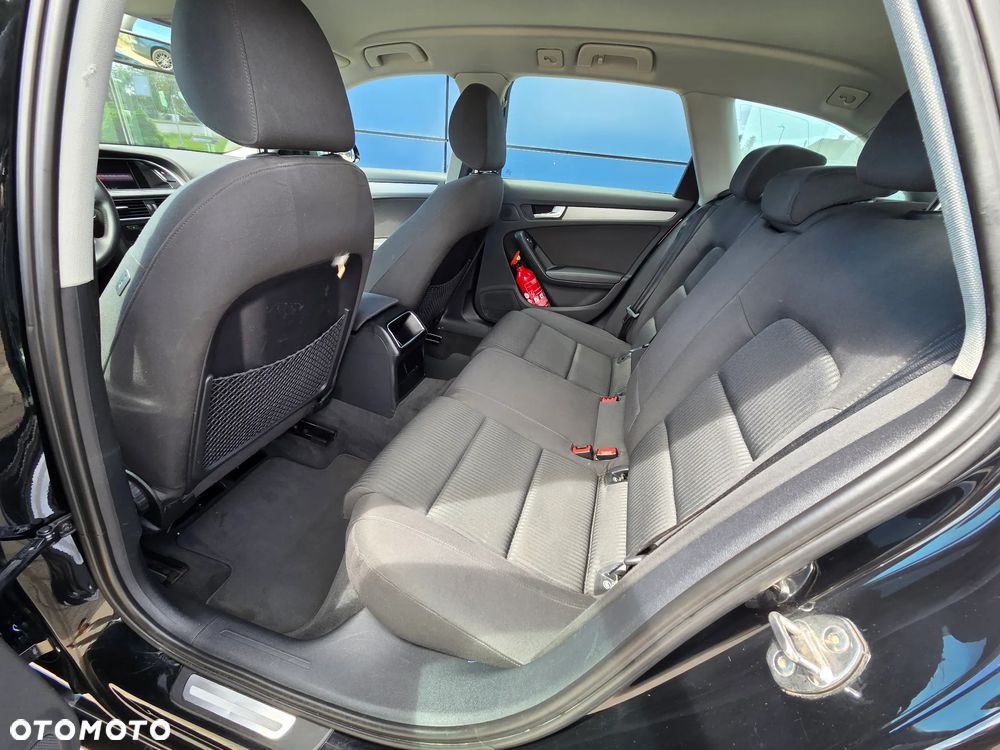 Audi A4 Avant 2.0 TDI - 10