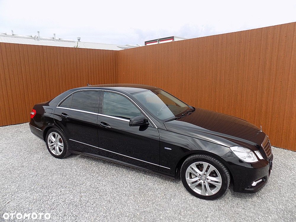 Mercedes-Benz Klasa E 200 CDI 7G-TRONIC Avantgarde - 30