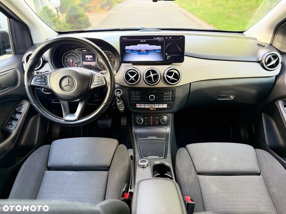 Mercedes-Benz Klasa B 200 (CDI) d 4Matic 7G-DCT - 15